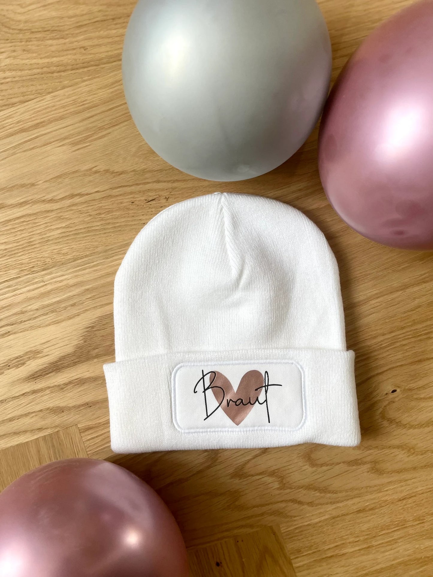 Personalisierte Mütze mit Herz