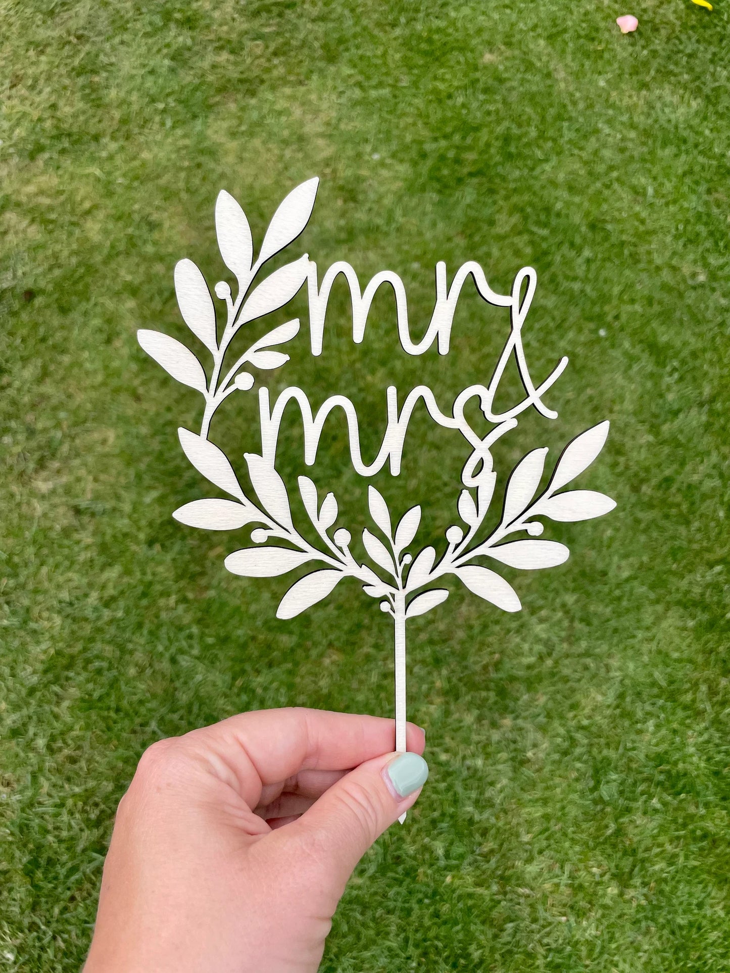 Personalisierter Caketopper für die Hochzeitstorte – Floral