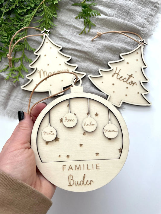 Personalisierter Weihnachtsbaumanhänger – Weihnachtskugel aus Holz 3D
