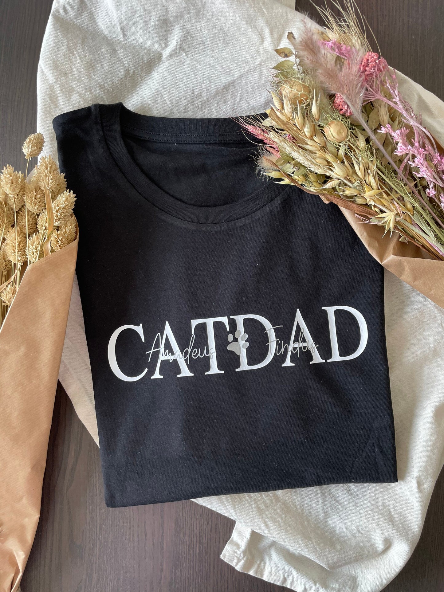 Personalisiertes T-Shirt – Cat Mom oder Dog Mom – Design 1