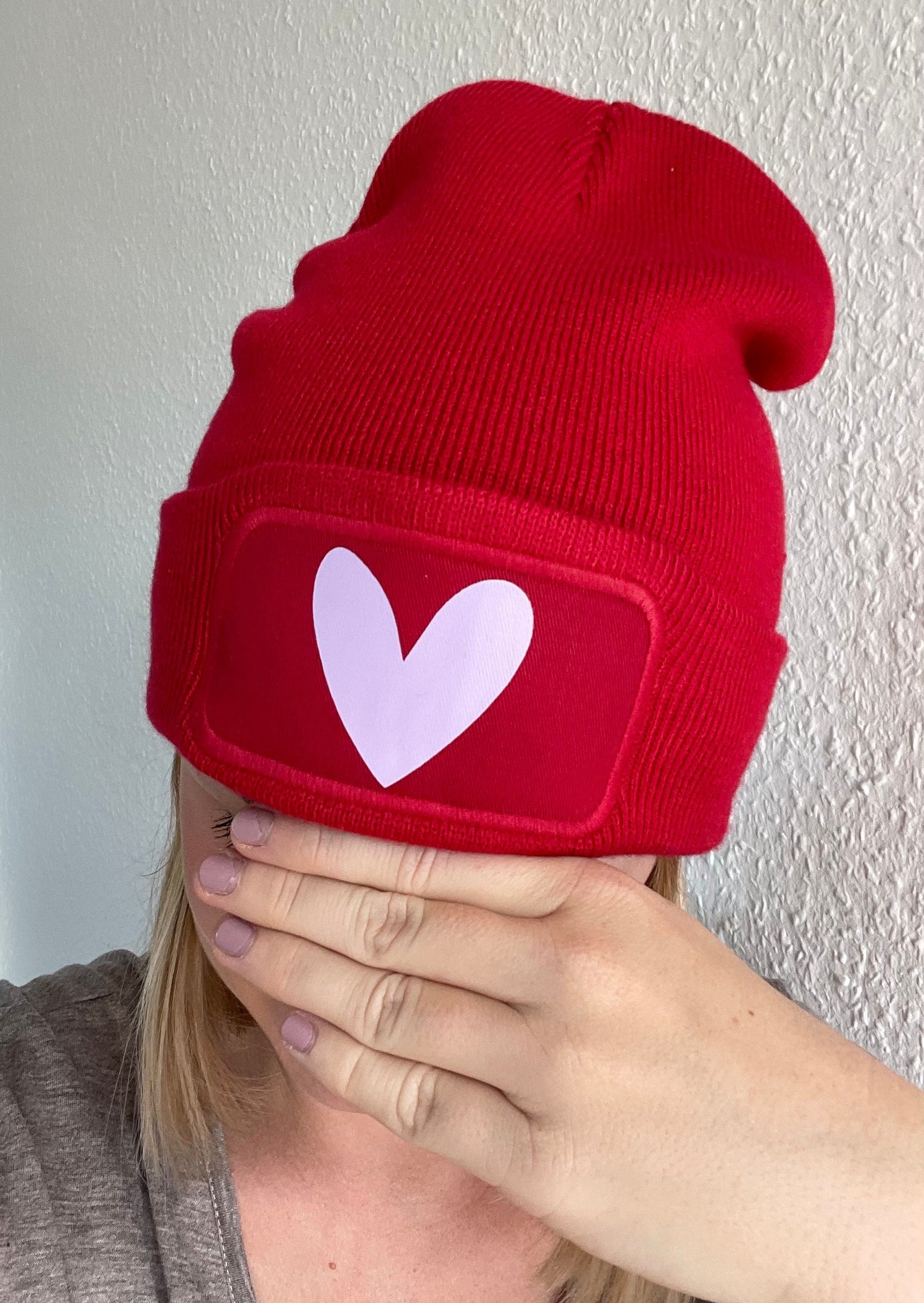 Personalisierte Mütze mit Wunschwort oder Symbol