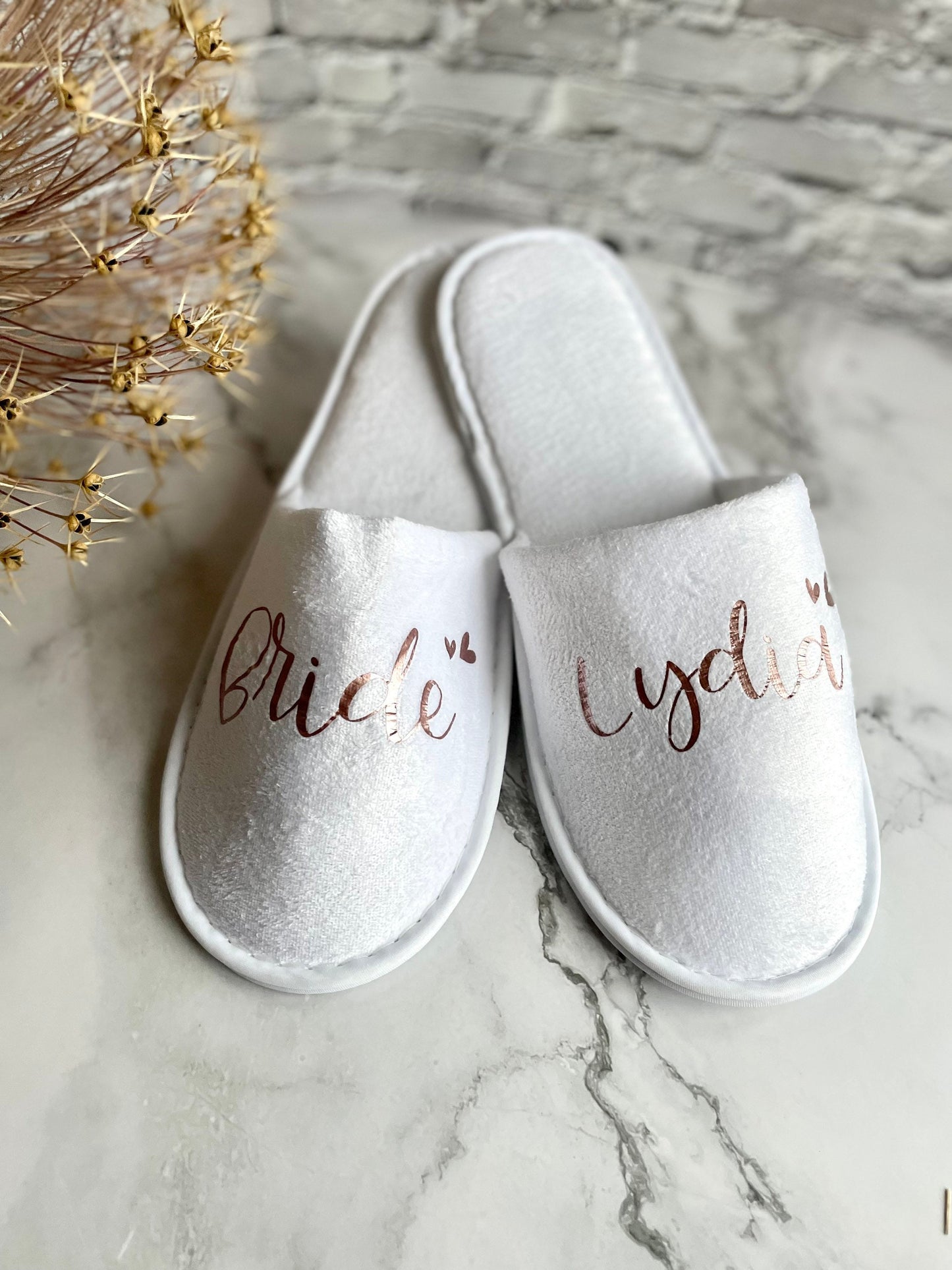 Personalisierte Wellnessslipper für die Braut