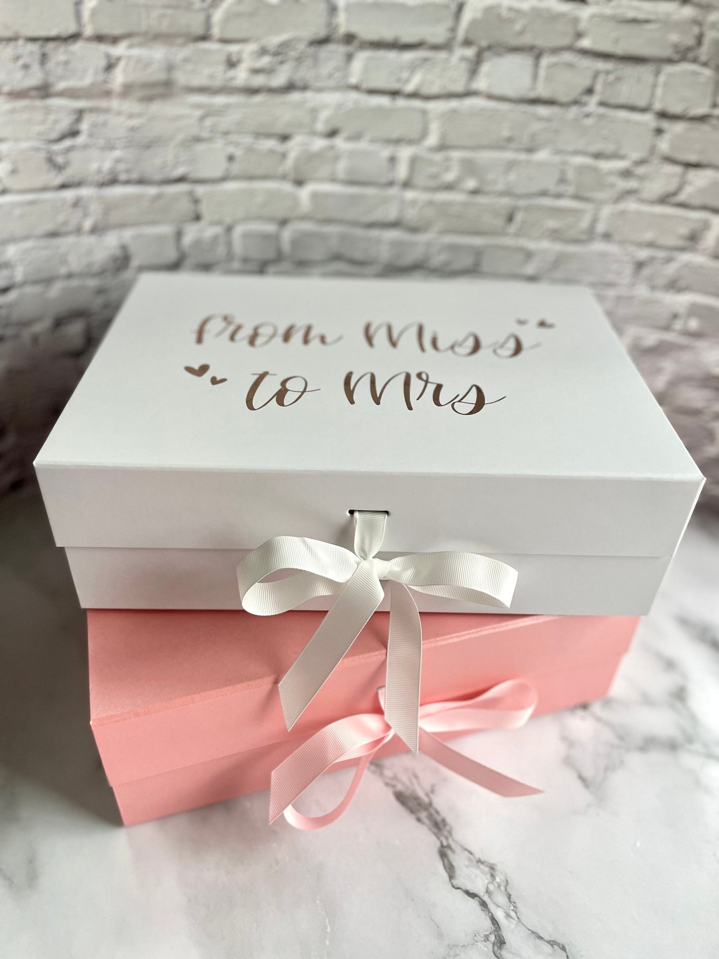 Personalisierte Geschenkschachtel für Trauzeugin, Brautjungfer oder Braut