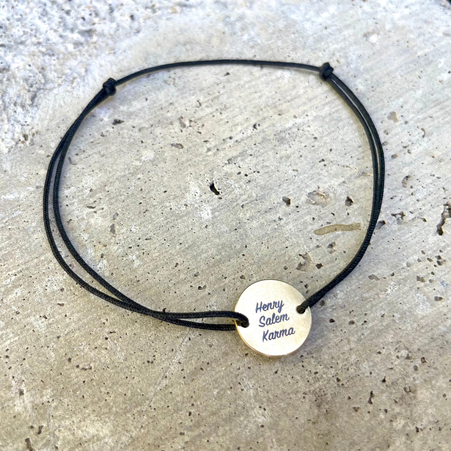 Personalisiertes Armband mit Haustier-Gravur