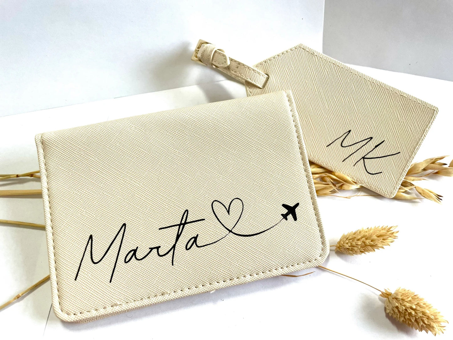 Personalisierte Passporthülle + Kofferanhänger – 2er Set – Design 4