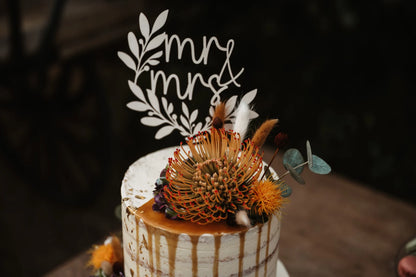 Personalisierter Caketopper für die Hochzeitstorte – Floral