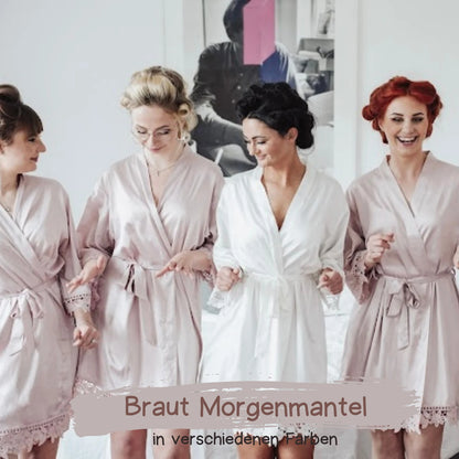 Personalisierter Morgenmantel mit Spitze für Braut & Brautjungfern