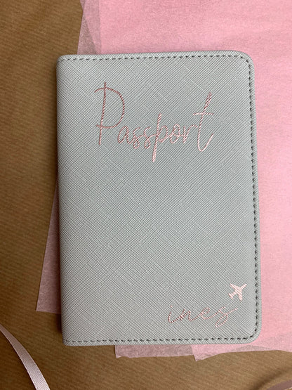 Personalisierte Passporthülle + Kofferanhänger – 2er Set – Design 2
