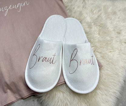 Personalisierte Wellnessslipper für die Braut