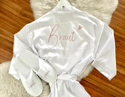 Personalisierte Wellnessslipper für die Braut